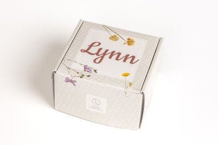 Candle Spa Gift Box, Relaxing Package for Friend and family - Billy