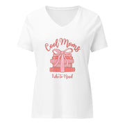 Cool Moms Like To Read V-neck T-Shirt - Billy